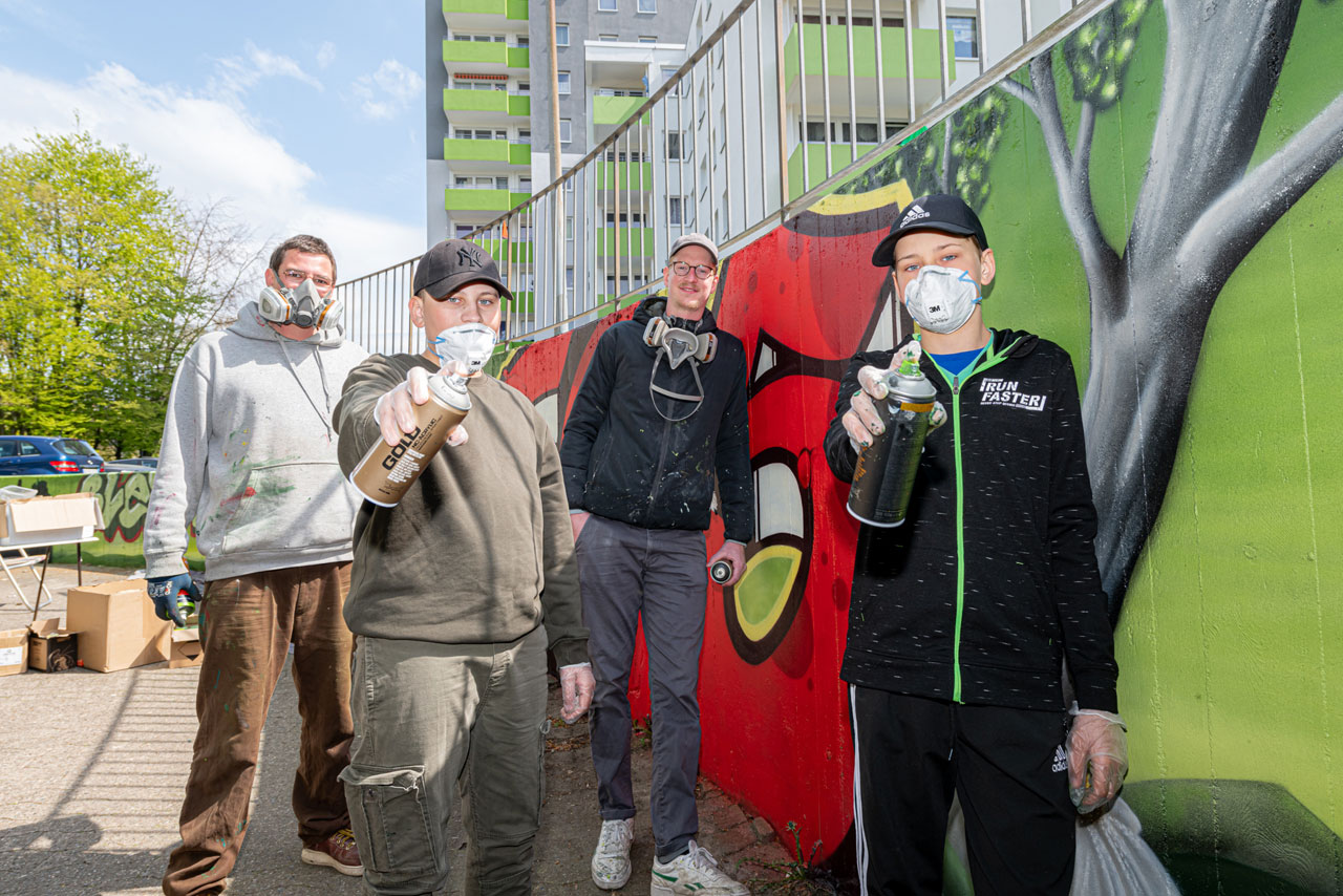 Vonovia in Bielefeld: Jugendhaus Sieker mit Spende unterstützt