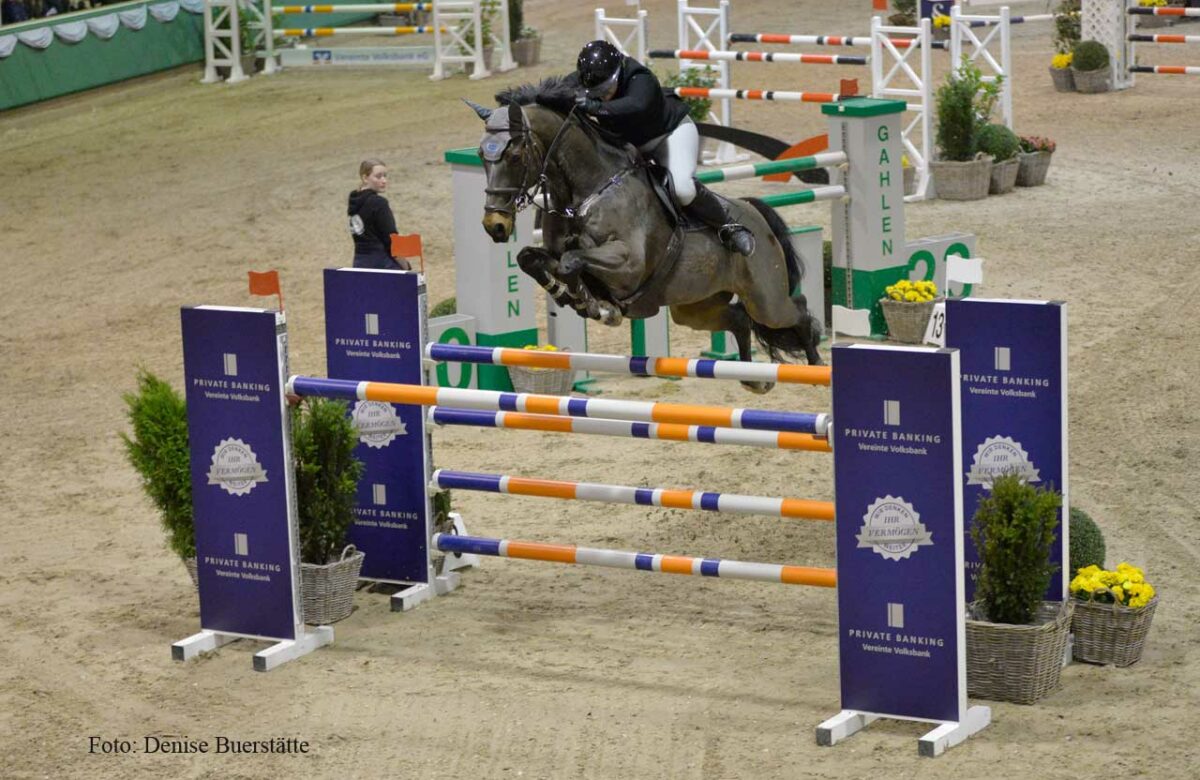 Fabienne Graefe auf dem Pferd.